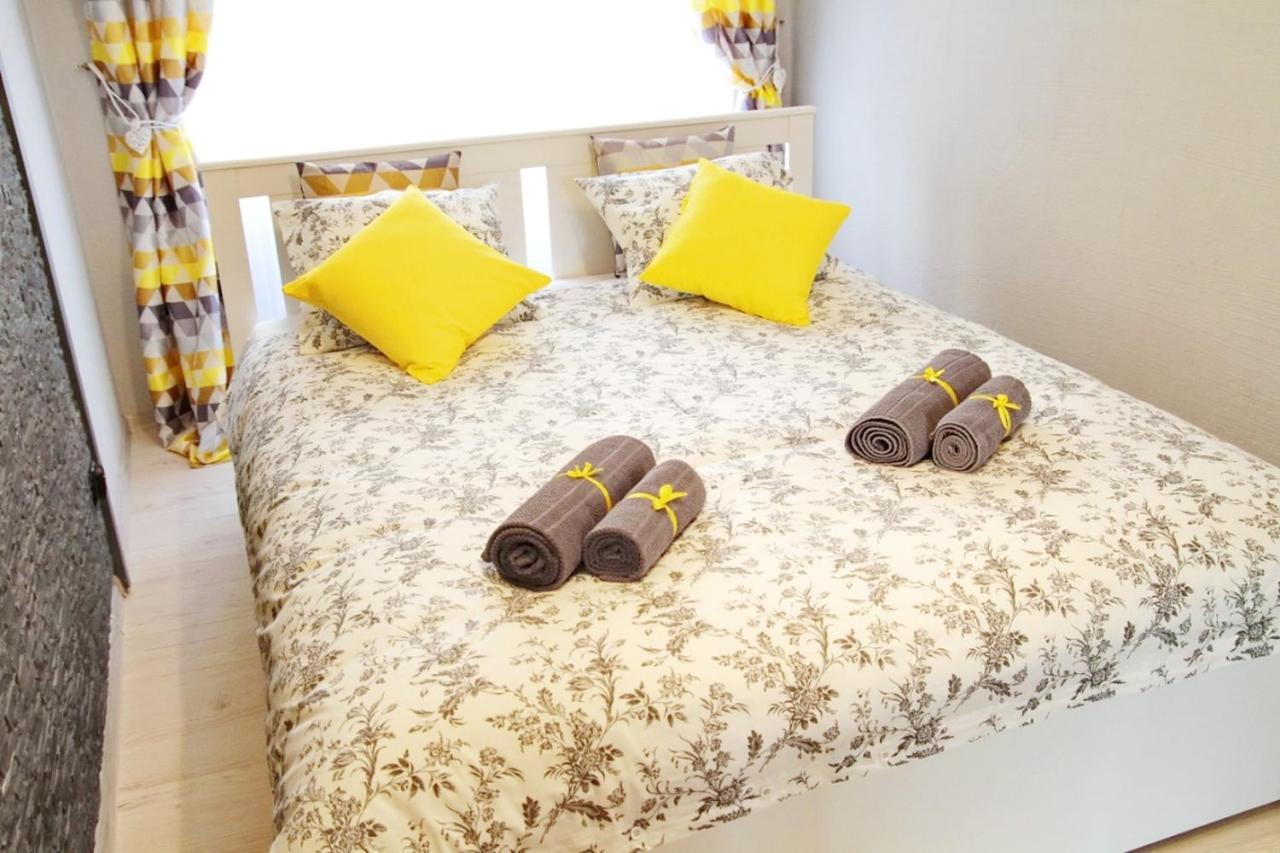 Homestay Grey